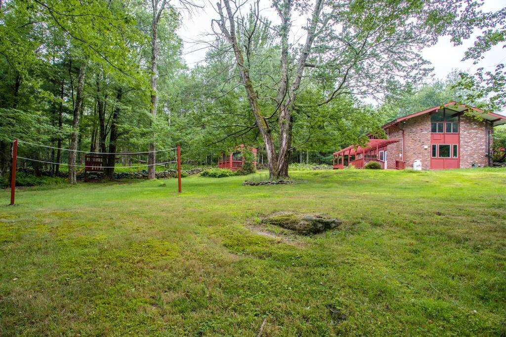 Sunset Estate In The Catskills Монтичело Екстериор снимка